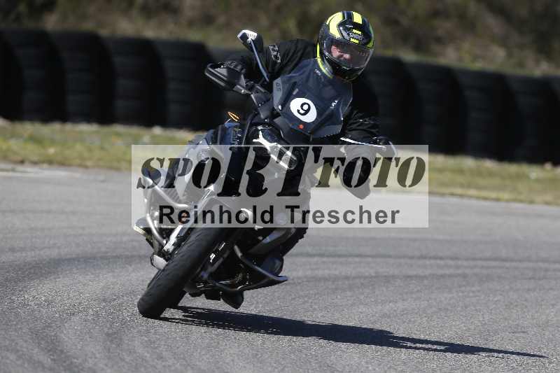 /01 02.04.2026 MAZ ADR/Gruppe rot/9